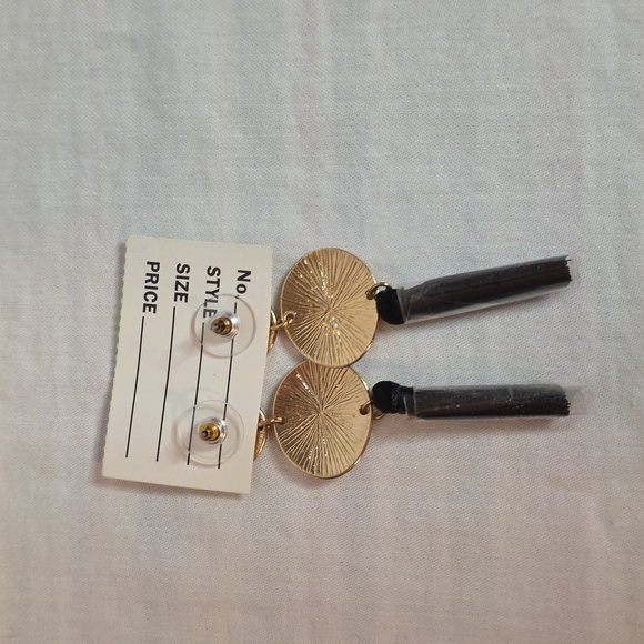 Gold Tone and Black Dangle Earrings - Picture 2 of 2